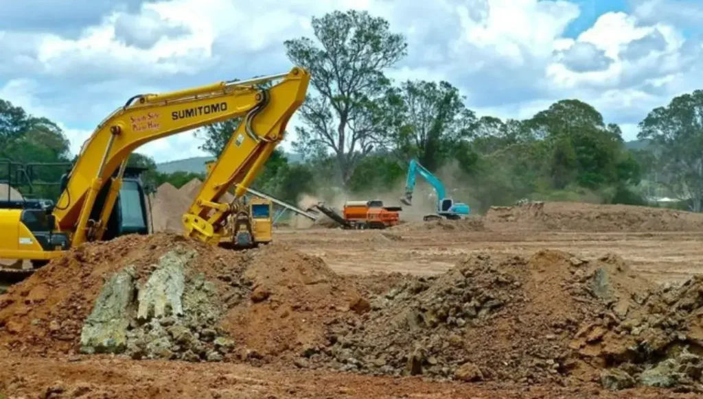 Industrial digging equipment